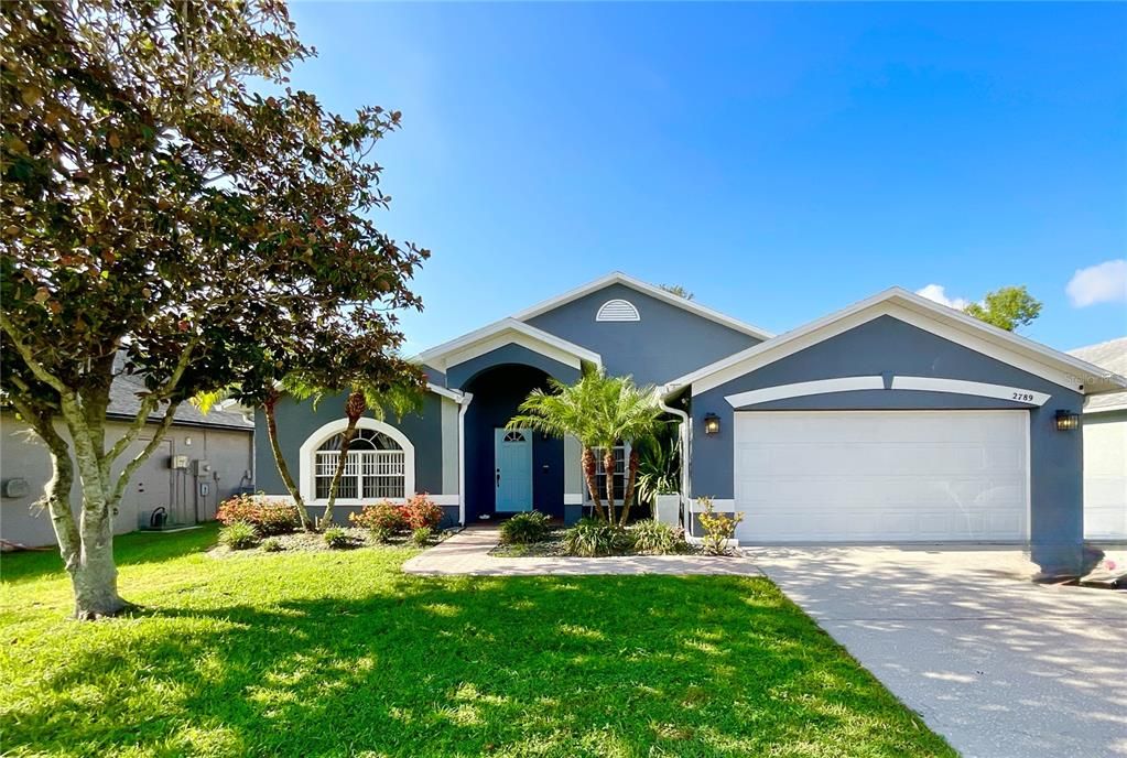 For Rent: $3,200 (3 beds, 2 baths, 1690 Square Feet)