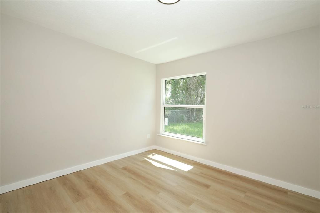 For Sale: $459,000 (3 beds, 2 baths, 1154 Square Feet)