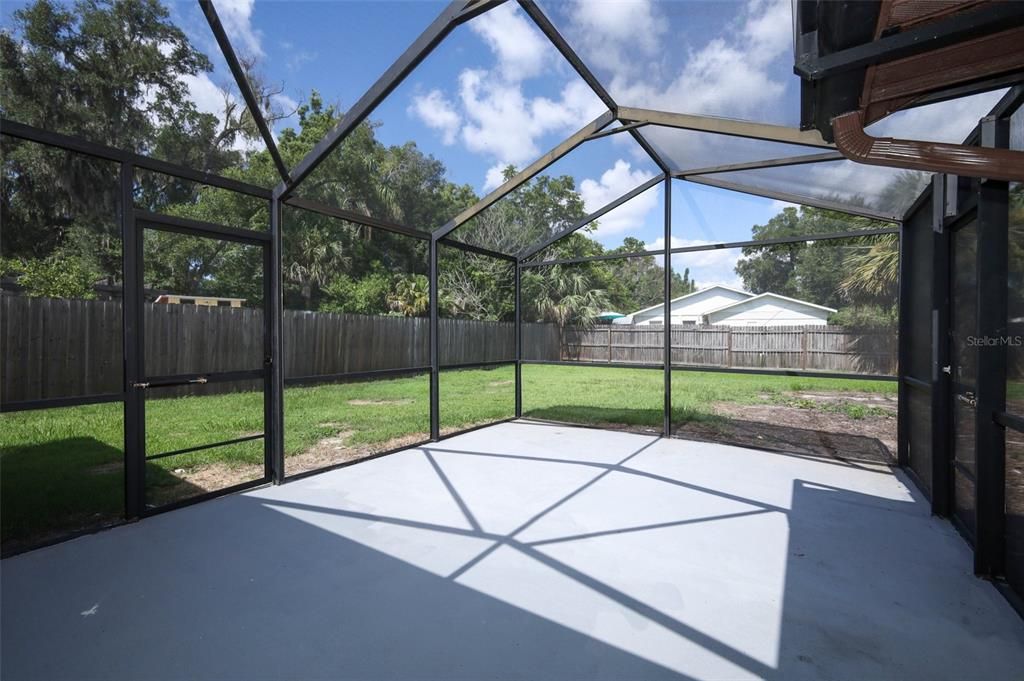 For Sale: $459,000 (3 beds, 2 baths, 1154 Square Feet)