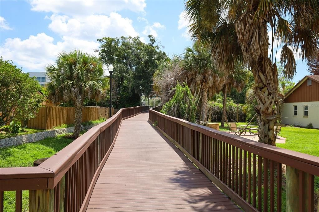 For Sale: $459,000 (3 beds, 2 baths, 1154 Square Feet)