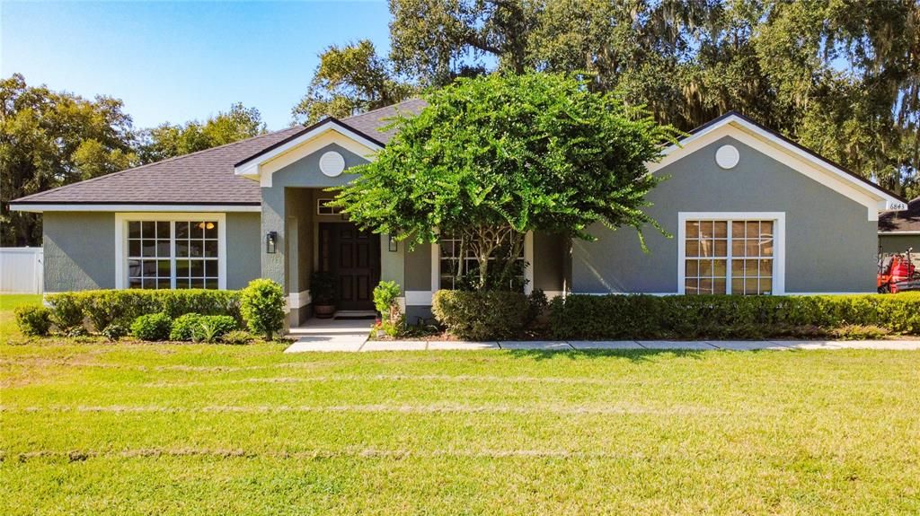 For Sale: $400,000 (4 beds, 3 baths, 2477 Square Feet)