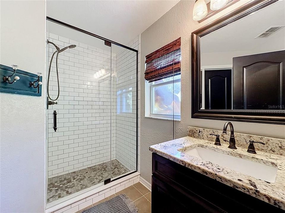 For Sale: $400,000 (4 beds, 3 baths, 2477 Square Feet)