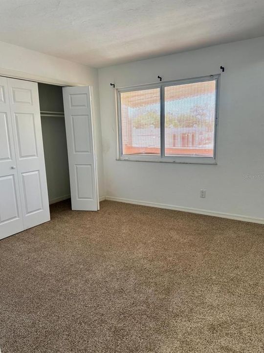 For Sale: $125,000 (2 beds, 2 baths, 1046 Square Feet)
