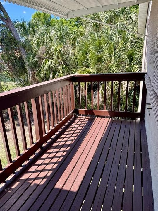 For Sale: $125,000 (2 beds, 2 baths, 1046 Square Feet)