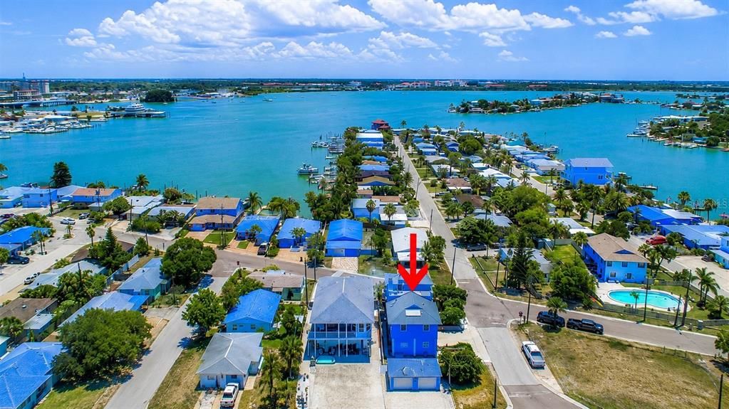 En Venta: $869,549 (3 camas, 3 baños, 1772 Pies cuadrados)