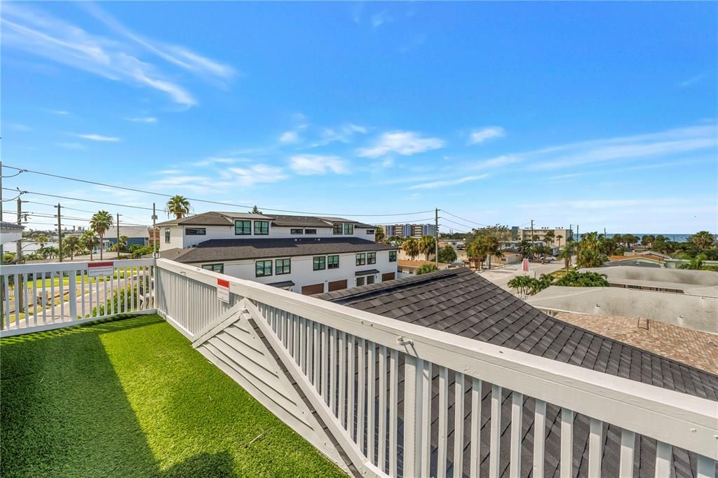 En Venta: $869,549 (3 camas, 3 baños, 1772 Pies cuadrados)