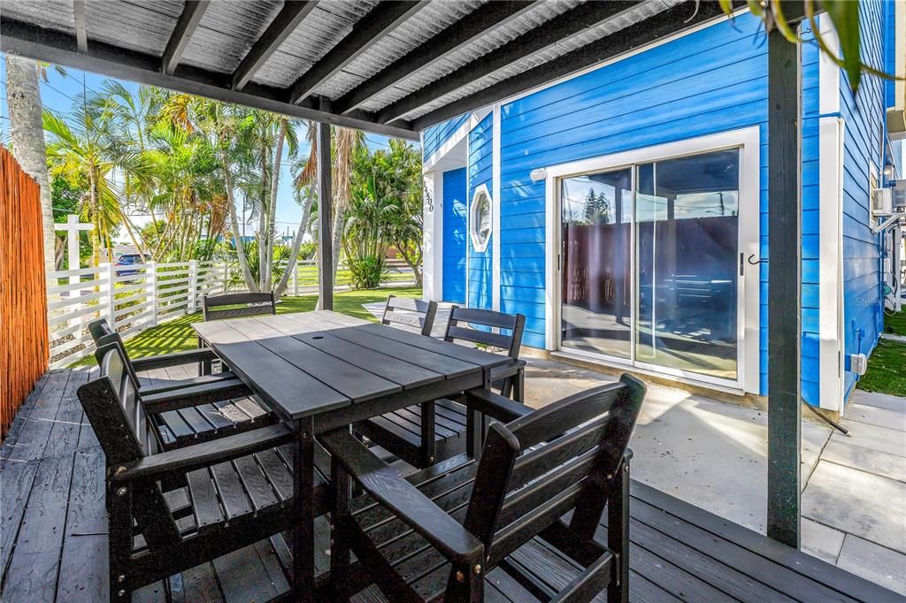 En Venta: $869,549 (3 camas, 3 baños, 1772 Pies cuadrados)