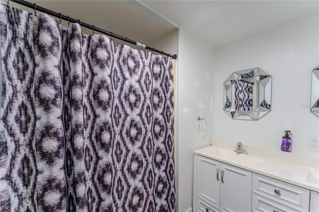 En Venta: $164,900 (3 camas, 2 baños, 1568 Pies cuadrados)