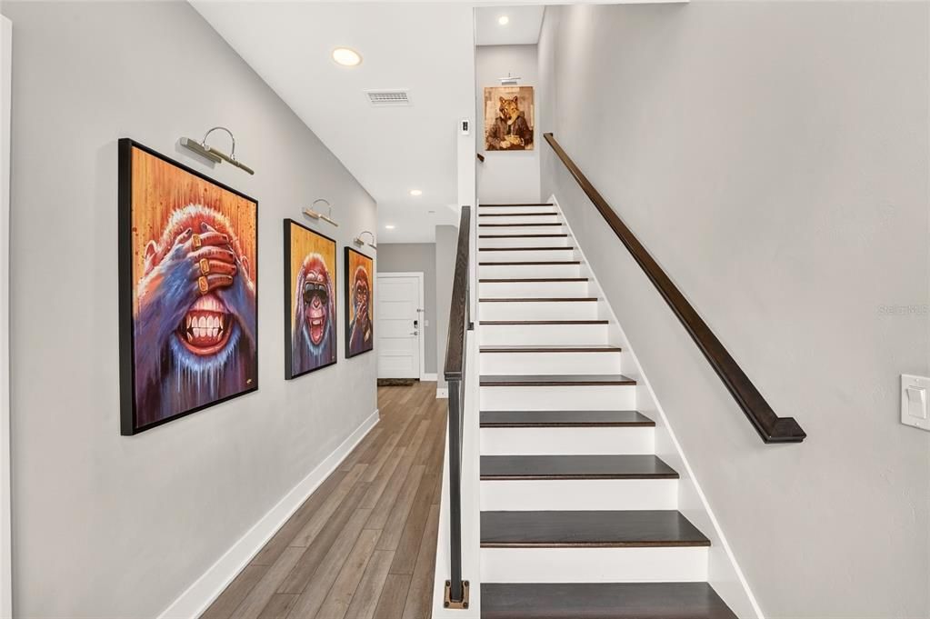 En Venta: $619,000 (3 camas, 3 baños, 2375 Pies cuadrados)