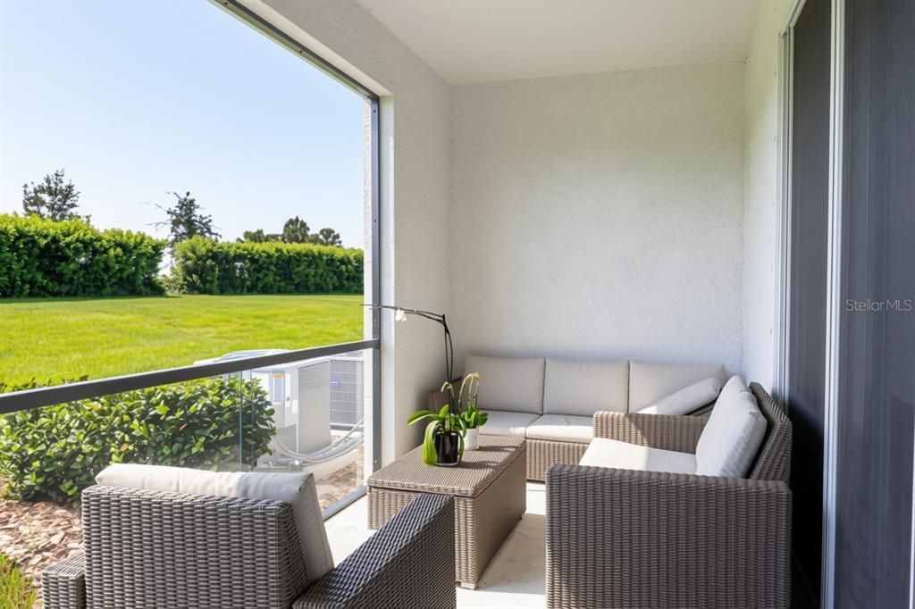 For Sale: $359,000 (3 beds, 2 baths, 1702 Square Feet)