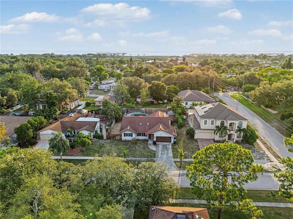 En Venta: $539,900 (3 camas, 2 baños, 2298 Pies cuadrados)