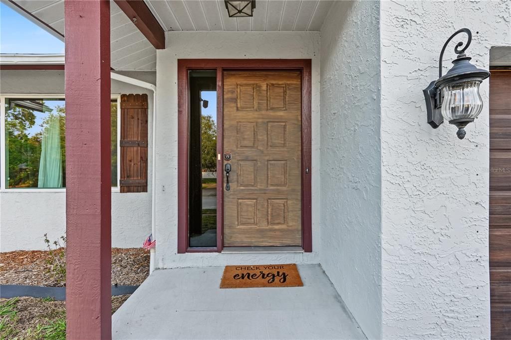 En Venta: $539,900 (3 camas, 2 baños, 2298 Pies cuadrados)