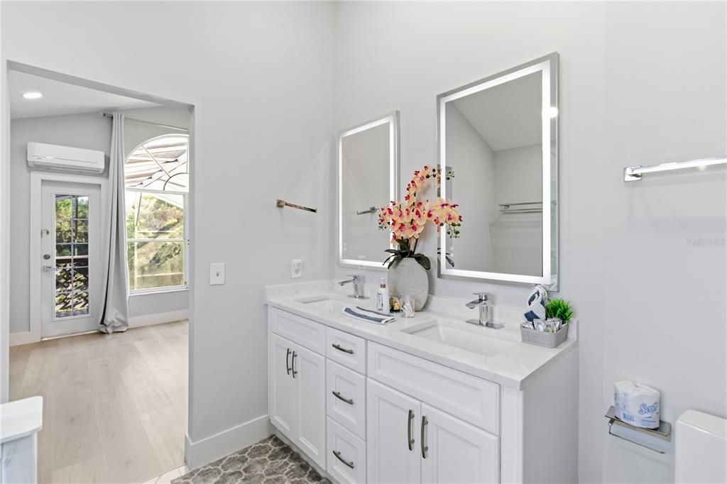 For Sale: $479,000 (3 beds, 2 baths, 1534 Square Feet)