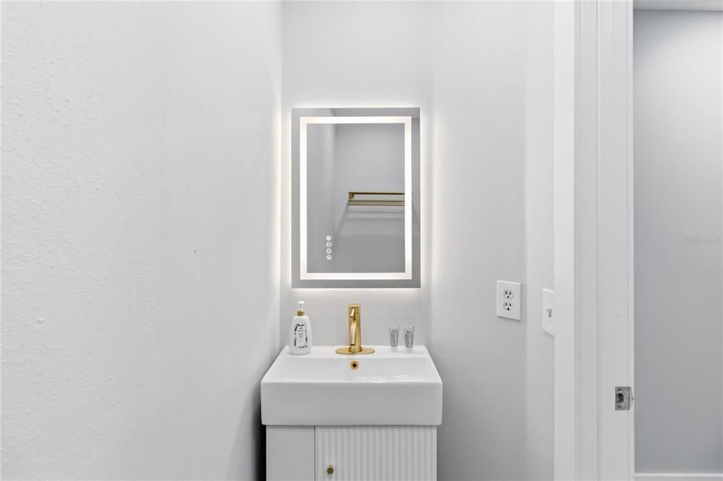 For Sale: $479,000 (3 beds, 2 baths, 1534 Square Feet)