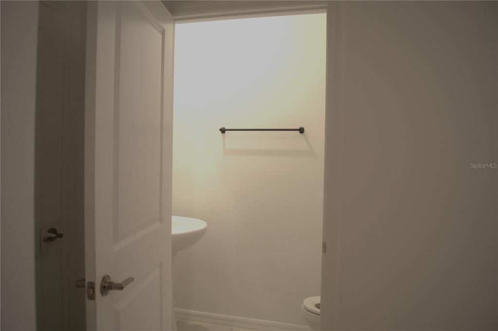 For Sale: $260,000 (3 beds, 2 baths, 1634 Square Feet)