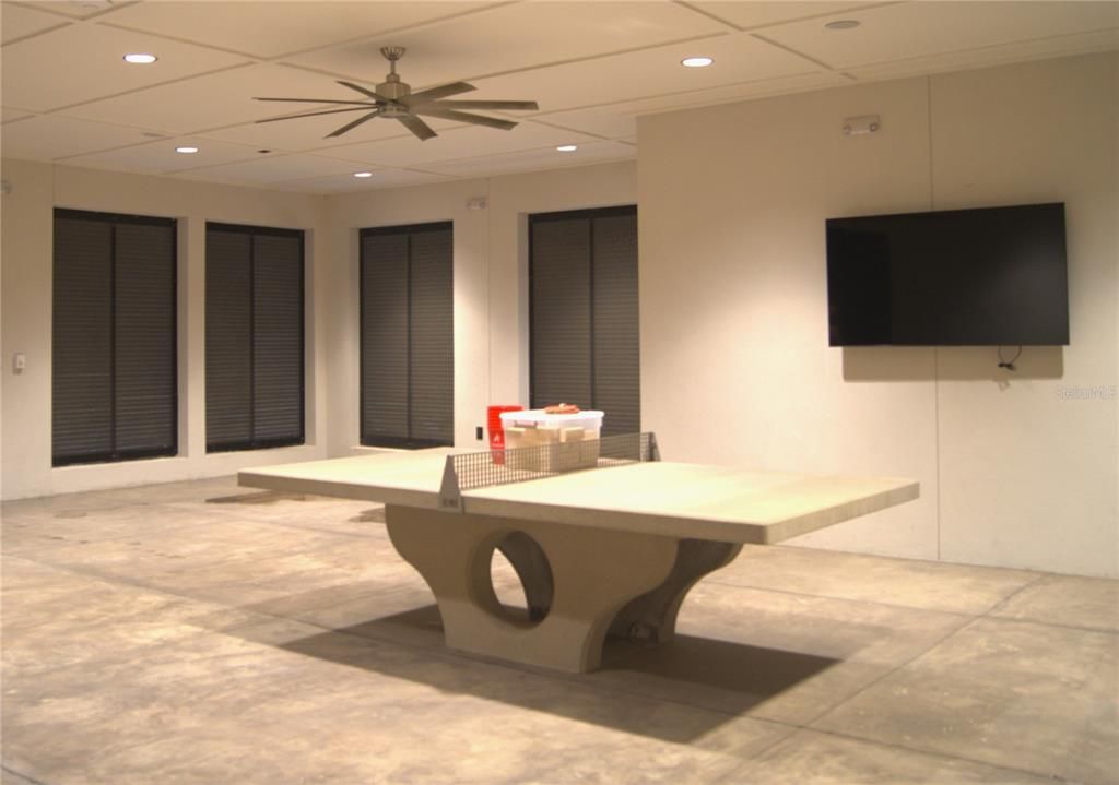 For Sale: $260,000 (3 beds, 2 baths, 1634 Square Feet)