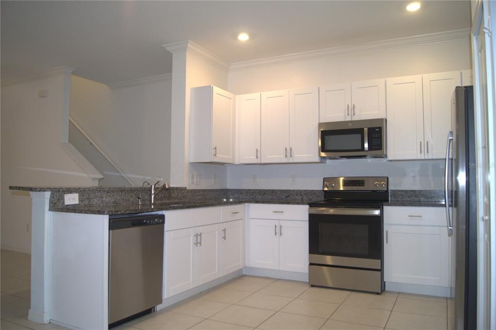 For Sale: $260,000 (3 beds, 2 baths, 1634 Square Feet)