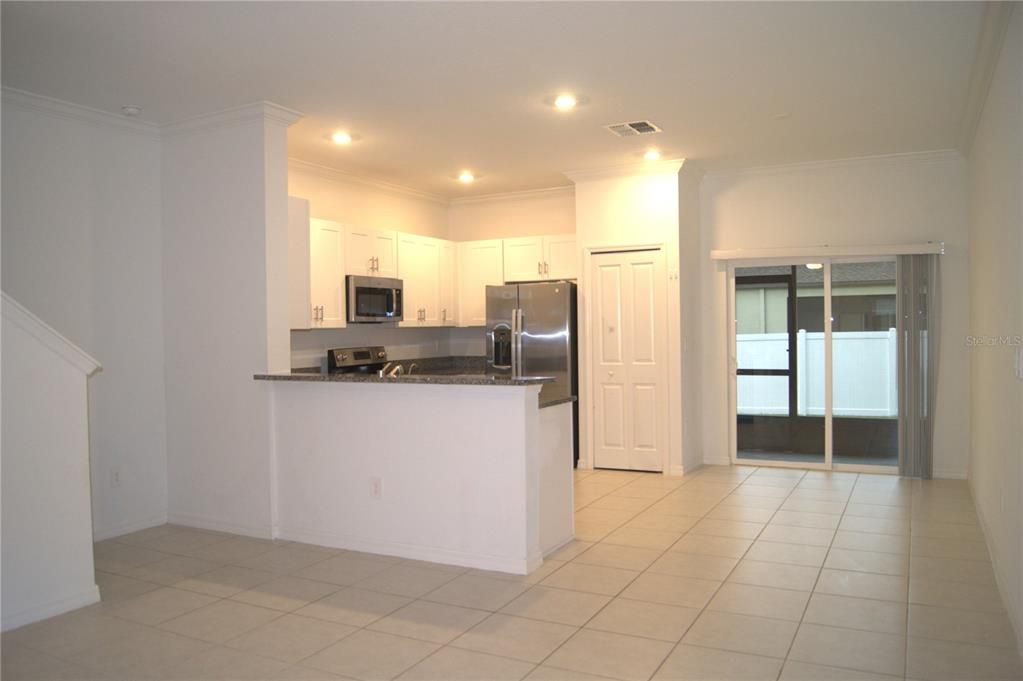 For Sale: $260,000 (3 beds, 2 baths, 1634 Square Feet)