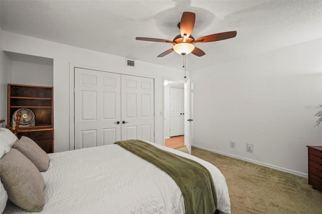 For Sale: $359,000 (3 beds, 2 baths, 1509 Square Feet)