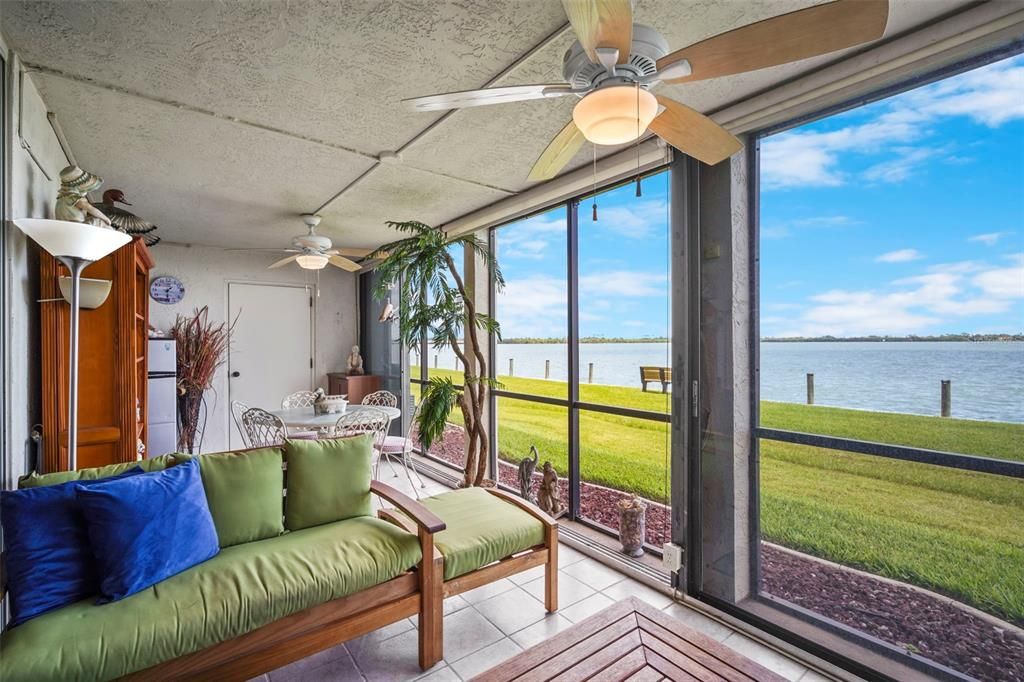 For Sale: $359,000 (3 beds, 2 baths, 1509 Square Feet)
