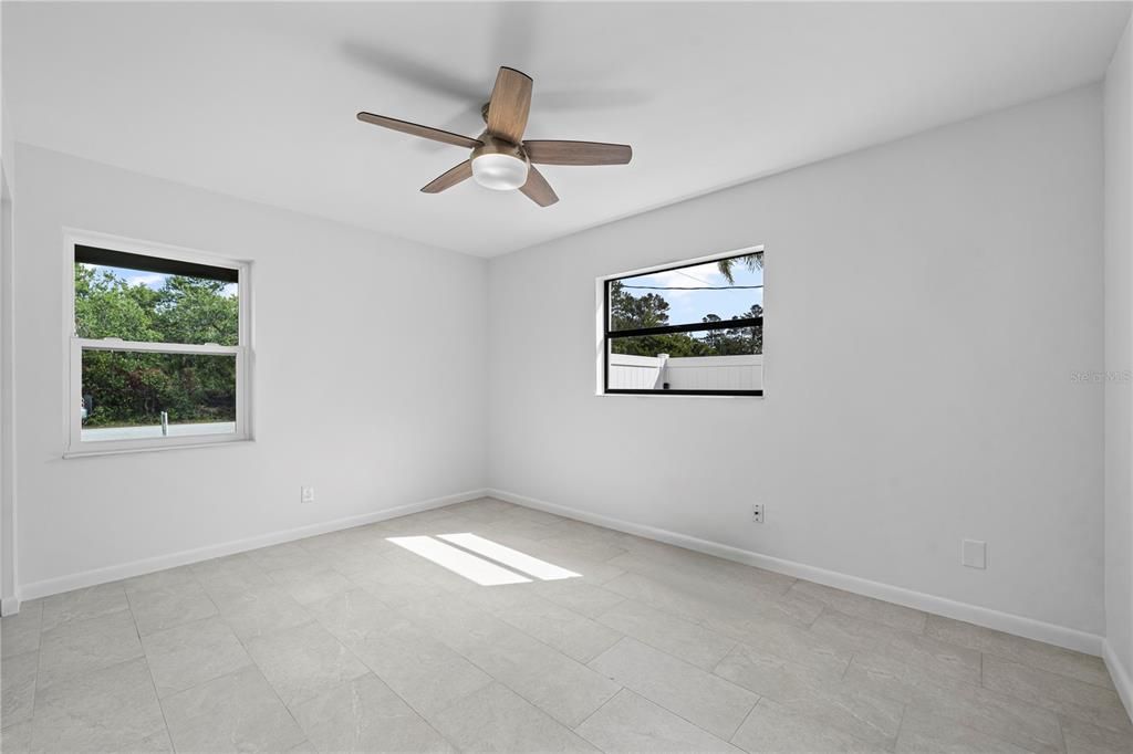 For Sale: $299,900 (3 beds, 2 baths, 1344 Square Feet)