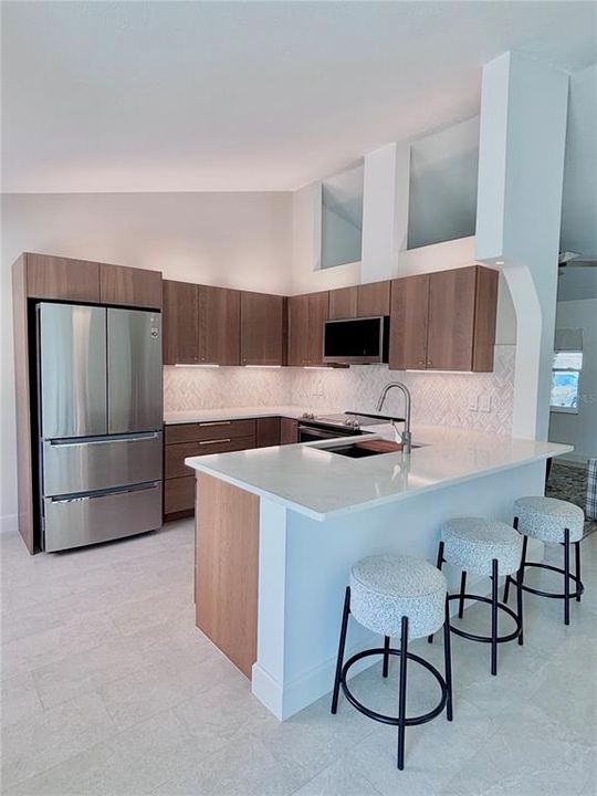 For Sale: $299,900 (3 beds, 2 baths, 1344 Square Feet)