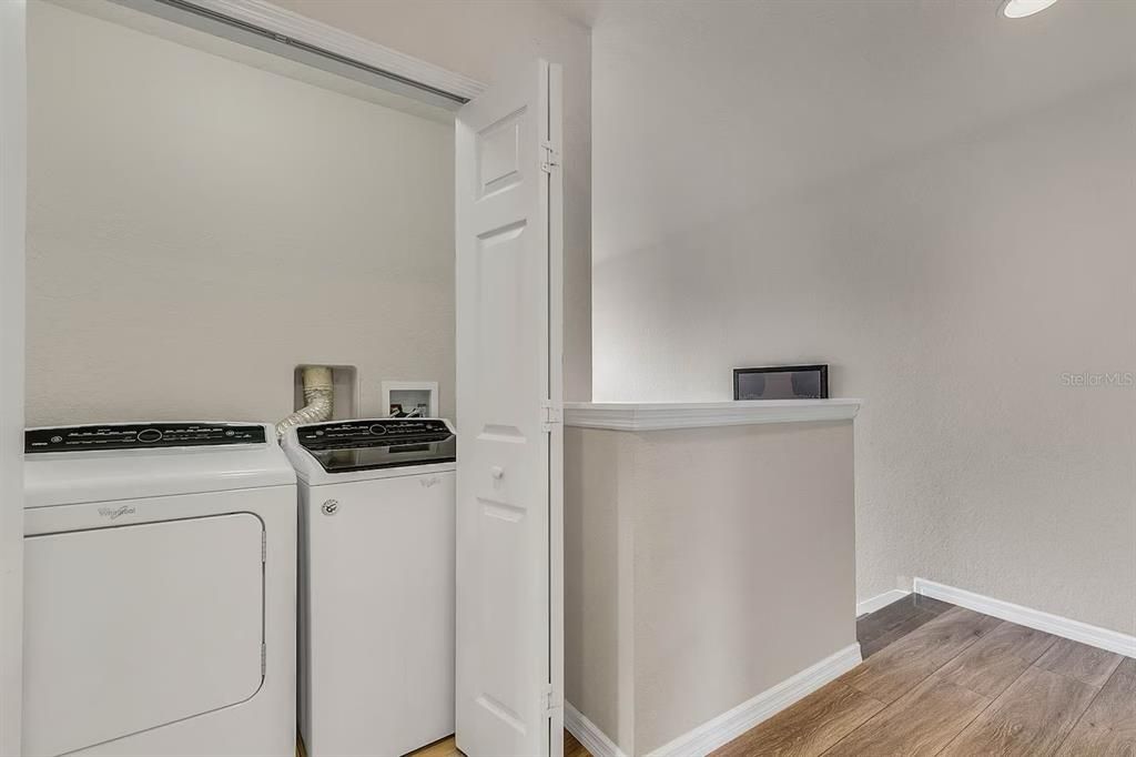 For Sale: $330,000 (4 beds, 3 baths, 1852 Square Feet)