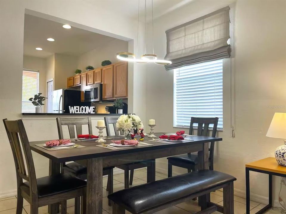 For Sale: $330,000 (4 beds, 3 baths, 1852 Square Feet)