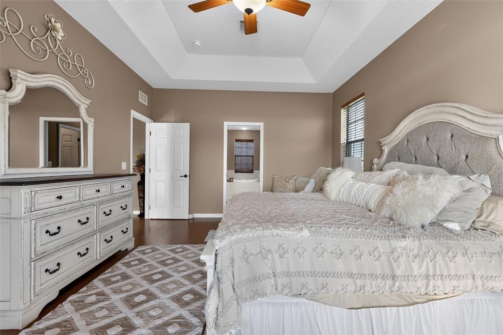 For Sale: $749,000 (4 beds, 2 baths, 2195 Square Feet)