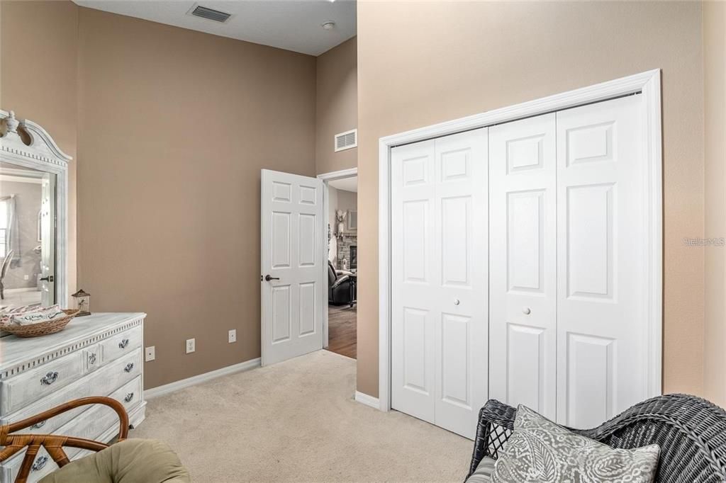 For Sale: $749,000 (4 beds, 2 baths, 2195 Square Feet)