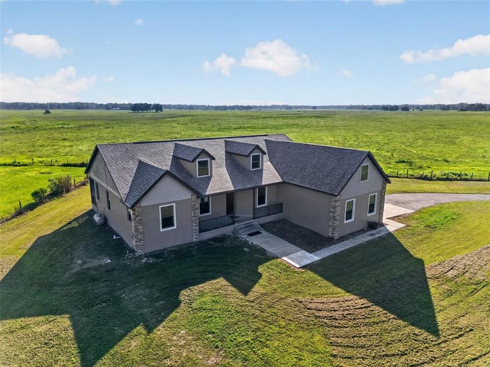 For Sale: $749,000 (4 beds, 2 baths, 2195 Square Feet)
