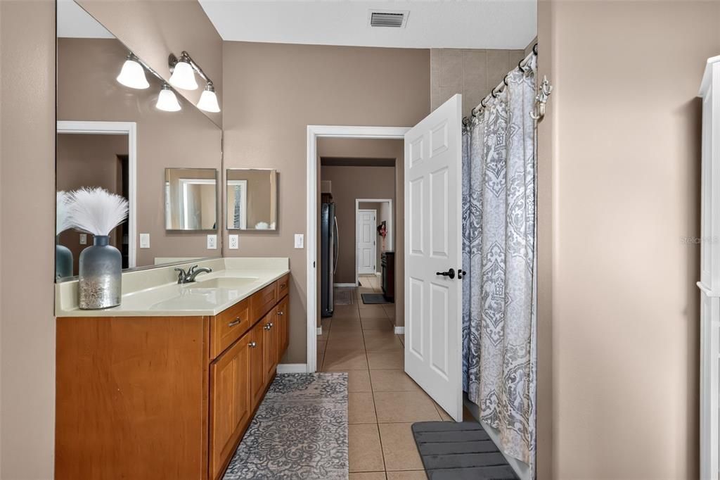 For Sale: $749,000 (4 beds, 2 baths, 2195 Square Feet)