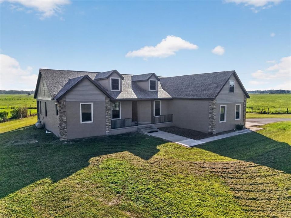 For Sale: $749,000 (4 beds, 2 baths, 2195 Square Feet)