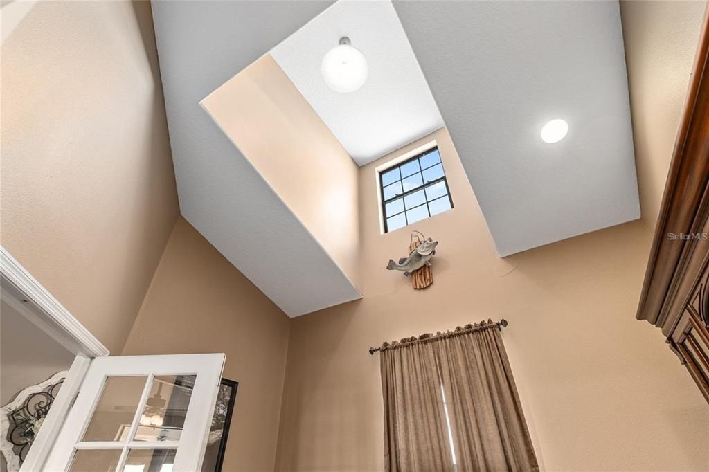 For Sale: $749,000 (4 beds, 2 baths, 2195 Square Feet)