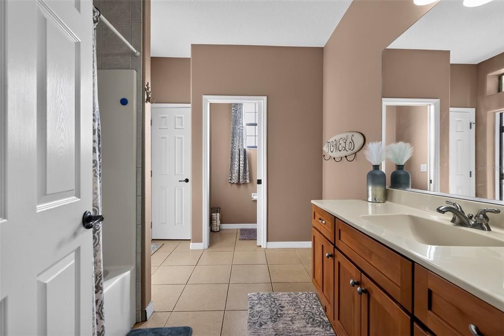 For Sale: $749,000 (4 beds, 2 baths, 2195 Square Feet)