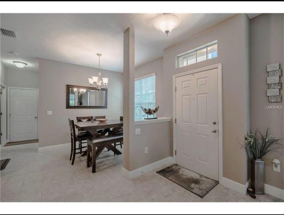 For Rent: $2,900 (3 beds, 2 baths, 1776 Square Feet)