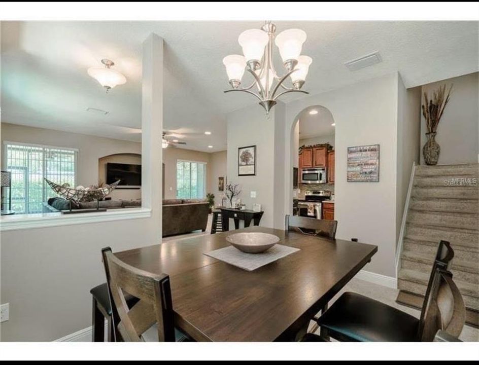 For Rent: $2,900 (3 beds, 2 baths, 1776 Square Feet)
