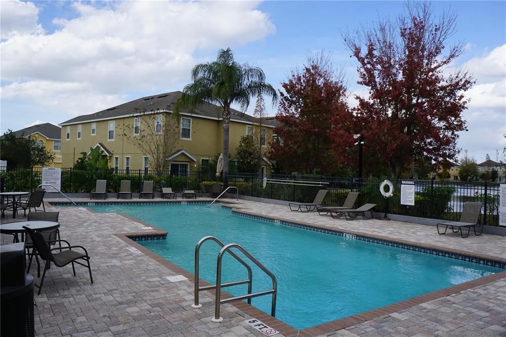 For Rent: $2,000 (3 beds, 2 baths, 1626 Square Feet)