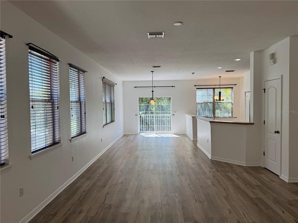 For Rent: $2,000 (3 beds, 2 baths, 1626 Square Feet)