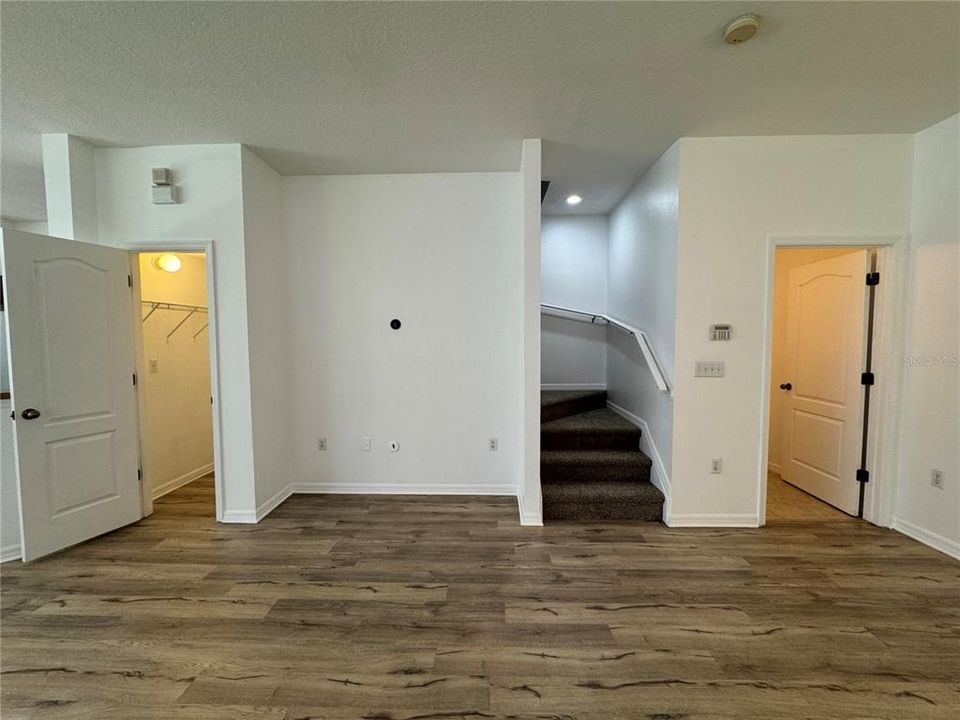 For Rent: $2,000 (3 beds, 2 baths, 1626 Square Feet)