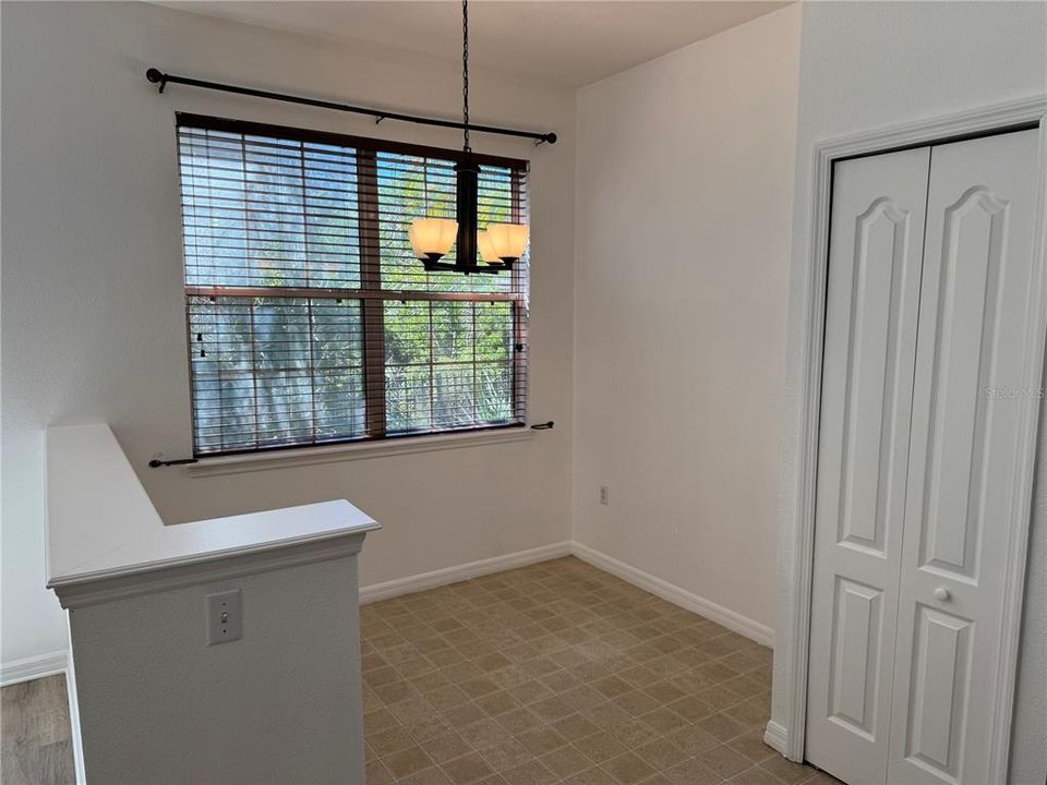 For Rent: $2,000 (3 beds, 2 baths, 1626 Square Feet)