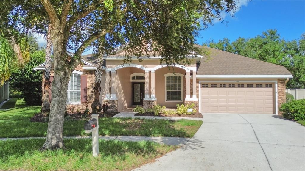 For Rent: $3,700 (4 beds, 3 baths, 2749 Square Feet)
