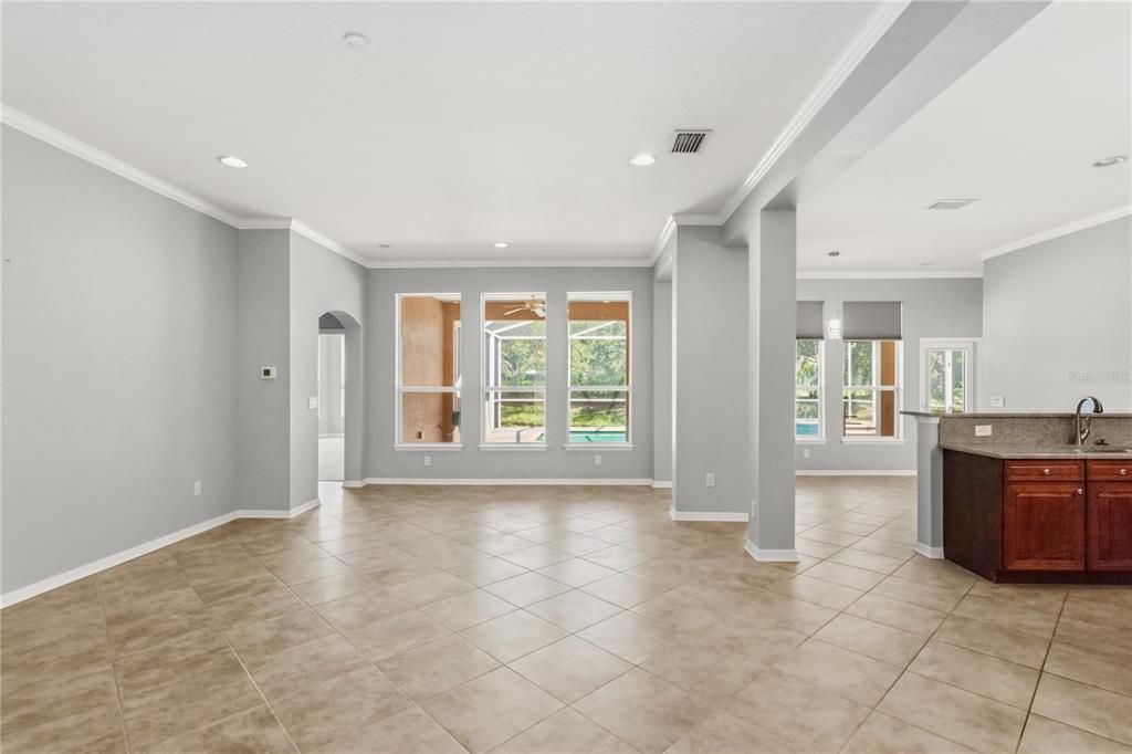 For Rent: $3,700 (4 beds, 3 baths, 2749 Square Feet)