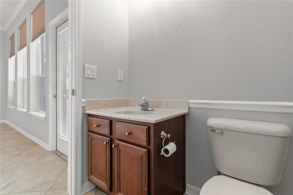 For Rent: $3,700 (4 beds, 3 baths, 2749 Square Feet)