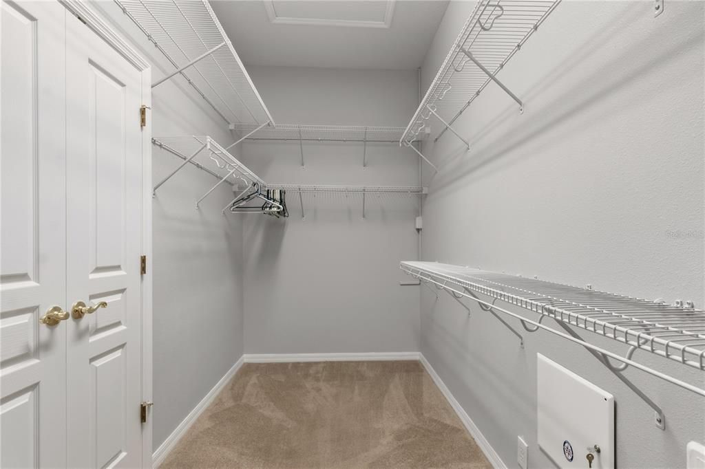 For Rent: $3,700 (4 beds, 3 baths, 2749 Square Feet)