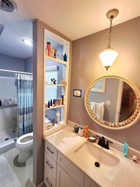 For Sale: $329,900 (2 beds, 2 baths, 1240 Square Feet)