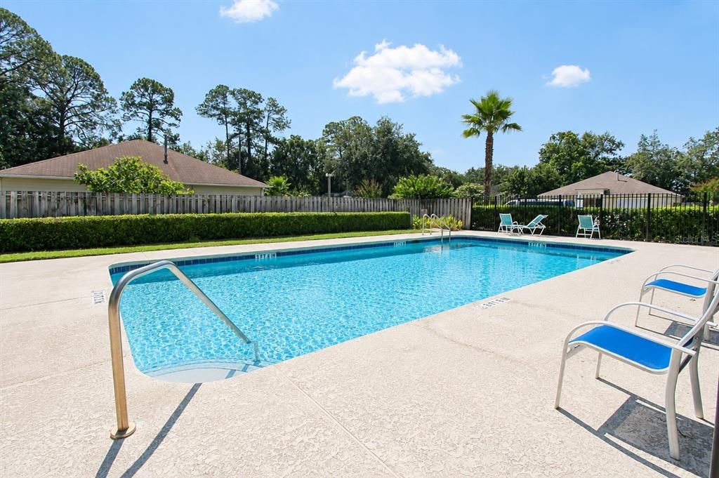 For Sale: $279,000 (2 beds, 2 baths, 1148 Square Feet)