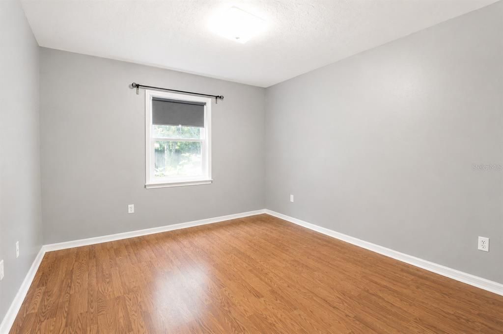 For Sale: $279,000 (2 beds, 2 baths, 1148 Square Feet)