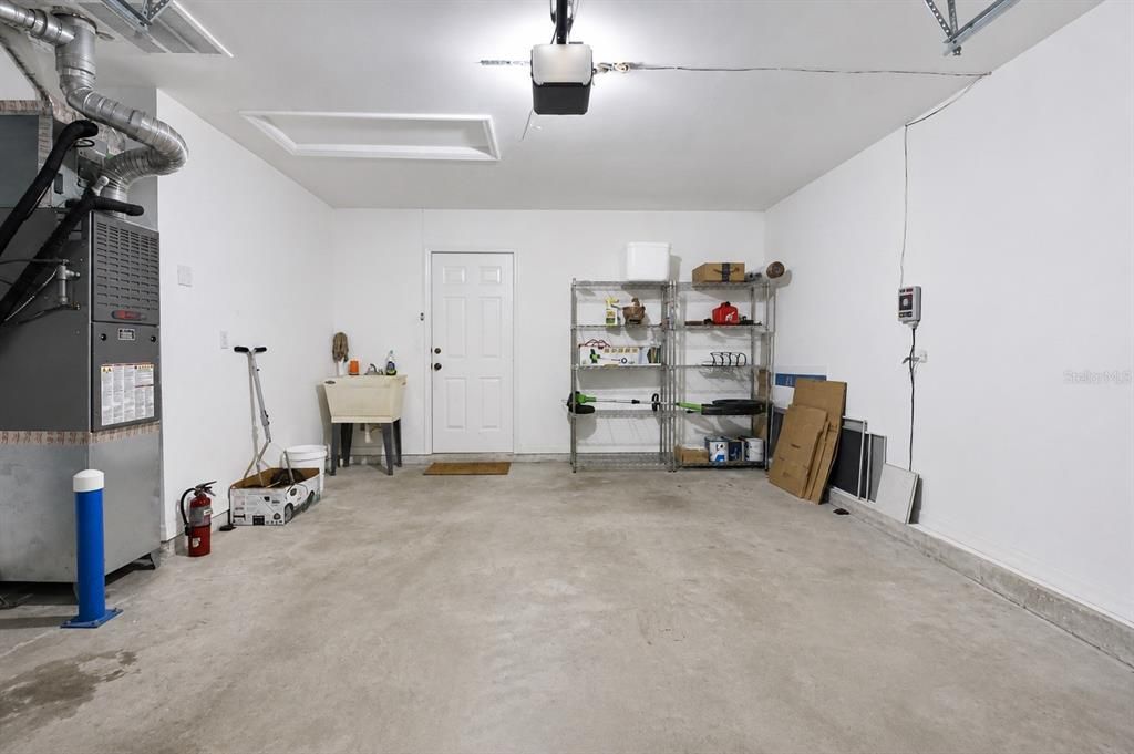 For Sale: $279,000 (2 beds, 2 baths, 1148 Square Feet)