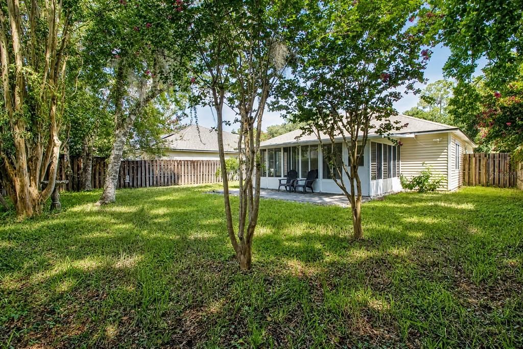 For Sale: $279,000 (2 beds, 2 baths, 1148 Square Feet)